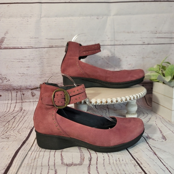 Dansko Lois Mary Jane Wedge Burgundy Wine  Women's Ankle Strap Shoes Size 8.5 - Picture 7 of 13